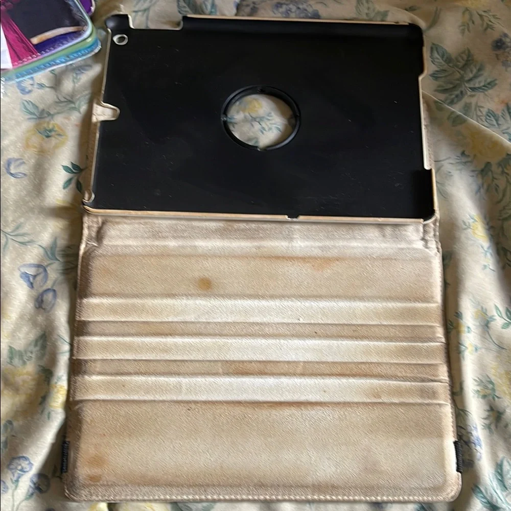 Black and White Tablet Cover with Elastic Band iPad Air 2